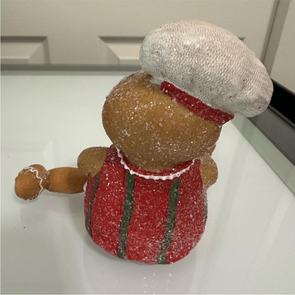 Gingerbread Holiday Decor Bundle - Picture 7 of 8